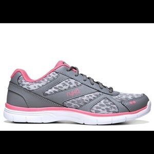 New Ryka Women’s Dream Trainers